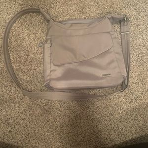 Travelon Carry on crossbody bag